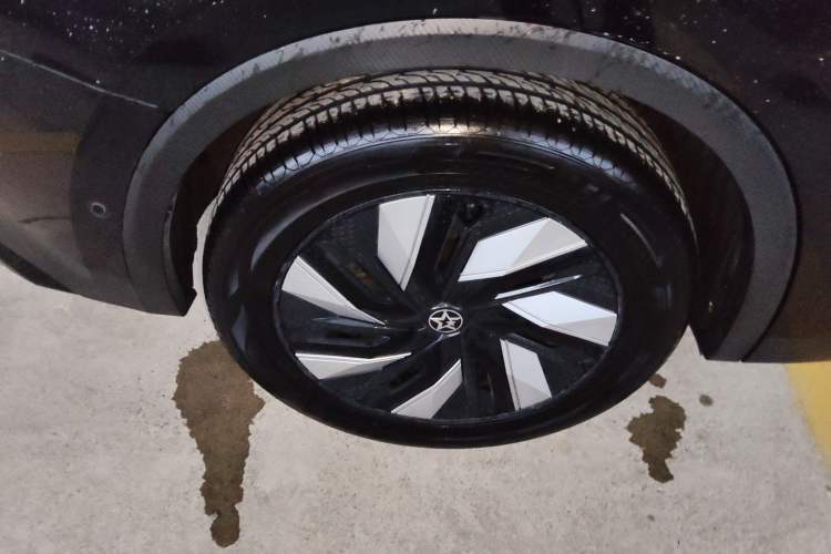 Used Venucia V DD-i 2023 110km iT Version
