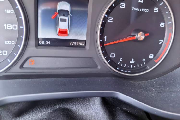 Used Roewe i5 2019 1.5L Manual 4G Connectable Langhao Edition Odometer Close Up