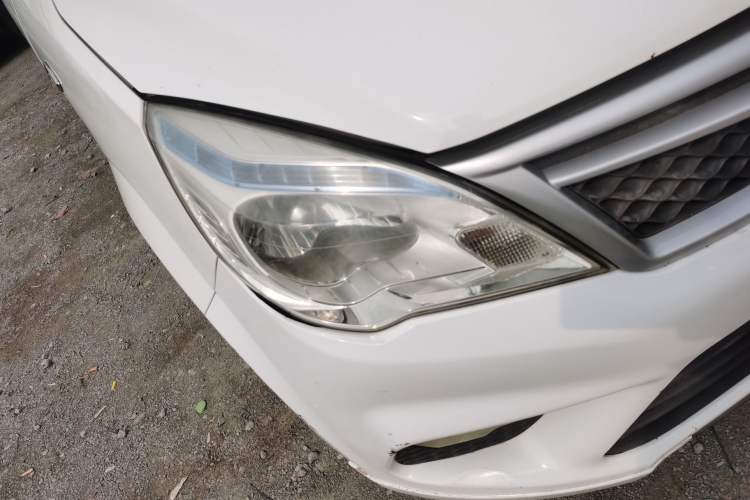 Used HYOSOW H2 2016 H2E 1.5L Elite Model BJ415B Right Front Headlight