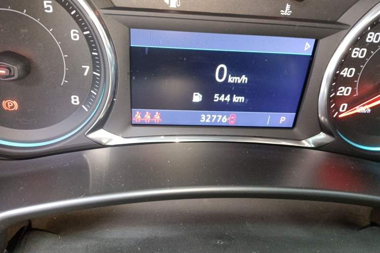 Used Chevrolet Equinox 2021 550T RS Four-Wheel Drive Intelligent Guardian Edition Odometer Close Up