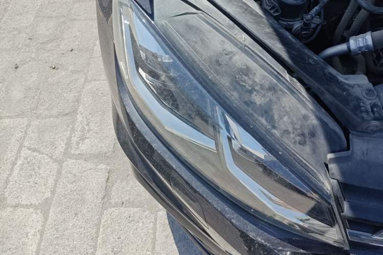 Used Volkswagen Golf 2019 280TSI DSG R-Line China VI Standard Right Front Headlight