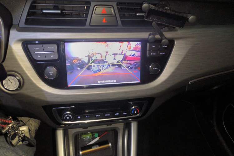 Used Geely Auto Vision X3 2017 1.5L Manual Luxury Model