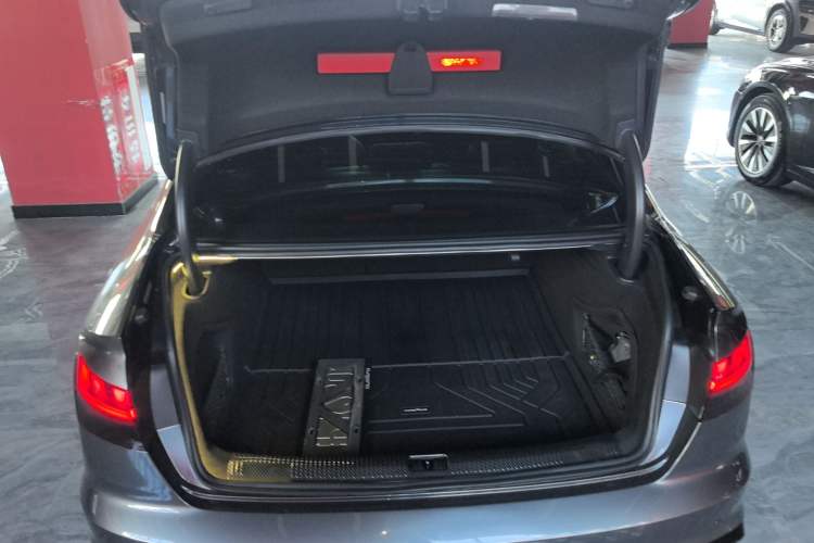 Used Audi A4L 2022 45 TFSI quattro Prestige Dynamic Edition
