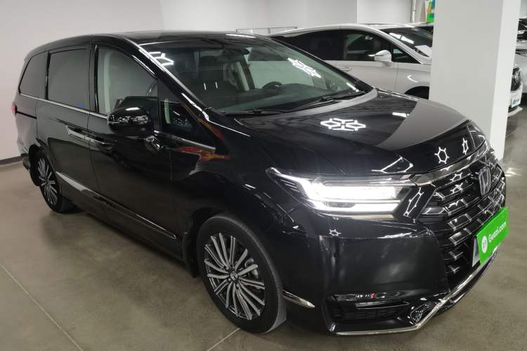 Used Honda Elysion 2022 2.0L eHEV Luxury Edition