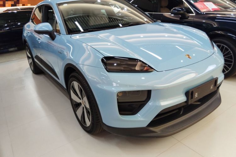 Used Porsche Macan 2024 Macan Long Range Edition