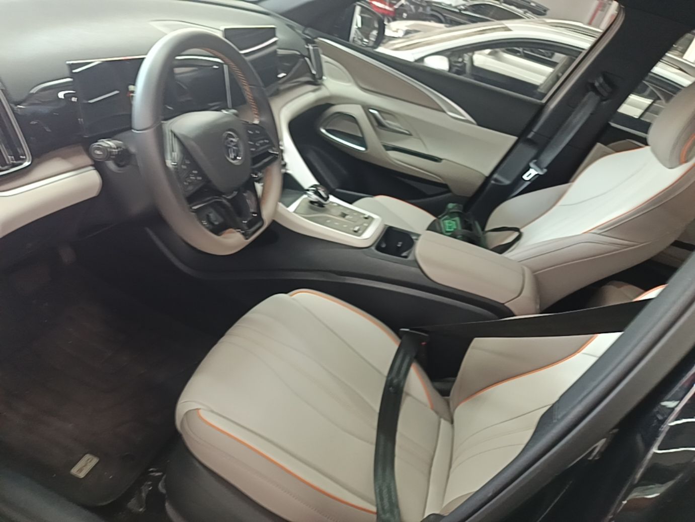 BYD Song Pro New Energy 2024 HONOR Edition DM-i 71KM Navigation Model — снимка 17