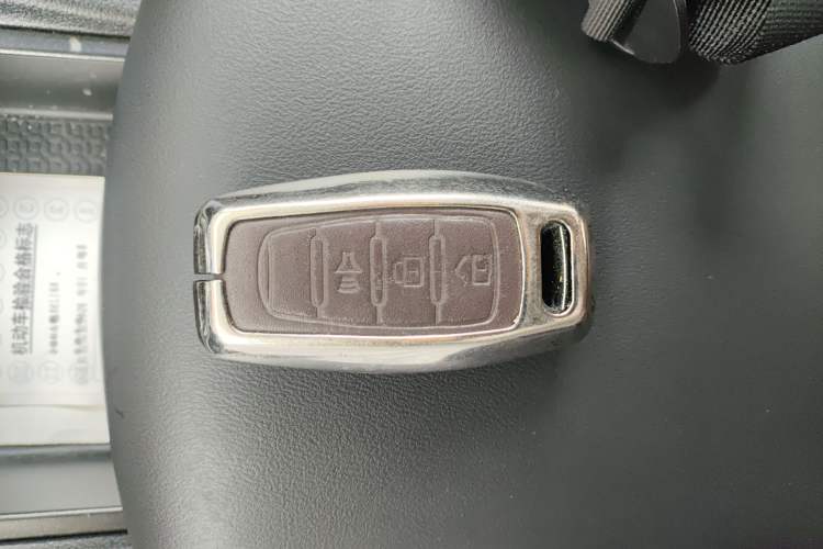 Used Great Wall Poer 2023 2.0T Commercial Version Automatic Diesel Two-Wheel Drive Elite Trim with Long Bed – GW4D20M
