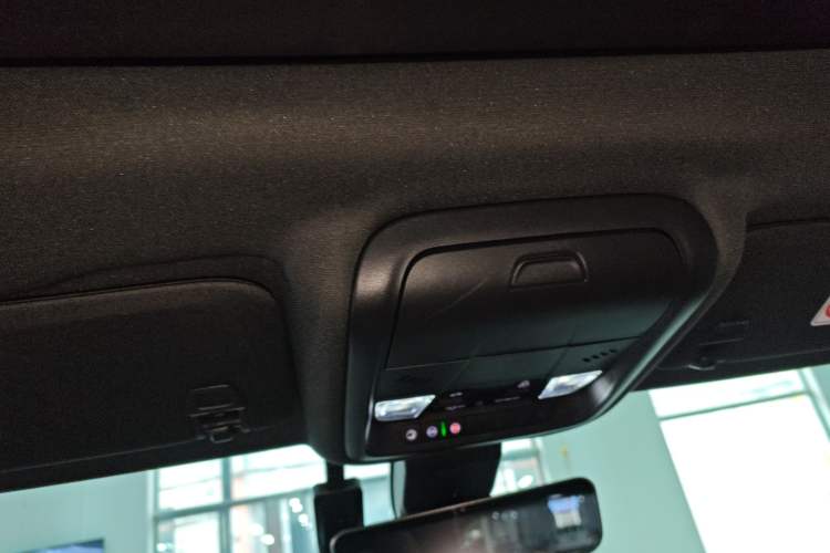 Used Chevrolet Equinox 2022 Mild Hybrid 550T RS Four-Wheel Drive Intelligent Guardian Edition
