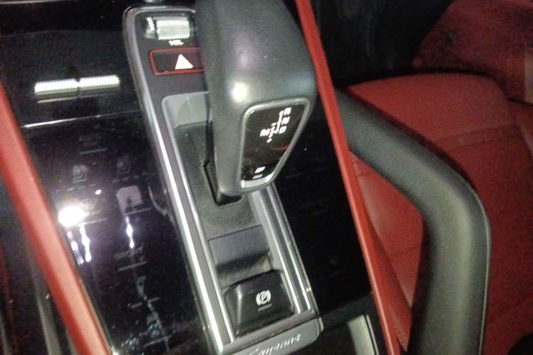 Used Porsche Cayenne E-Hybrid 2020 Cayenne E-Hybrid 2.0T
