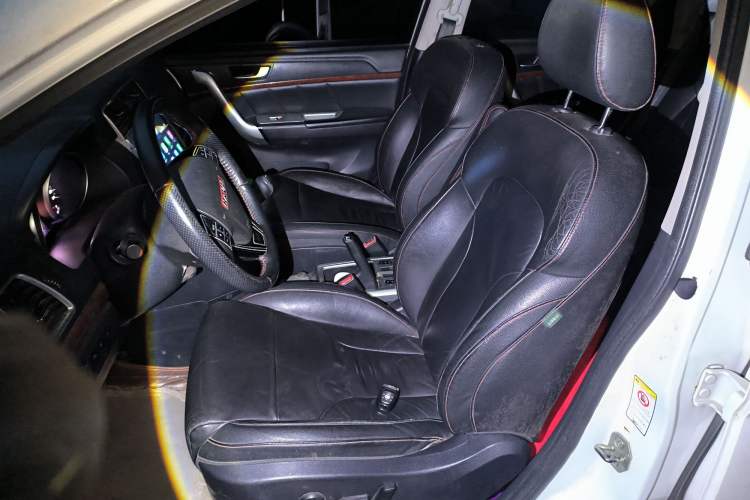 Used Haval H6 2014 Sport Version 1.5T Manual Two-Wheel Drive Elite Edition