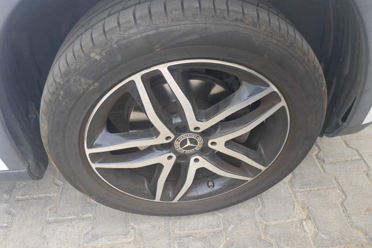 Used Mercedes-Benz GLA 2017 GLA 200 Fashion Model Exterior 1