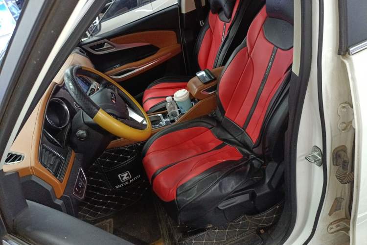 Used Zotye T300 2017 1.5T CVT Luxury Model
