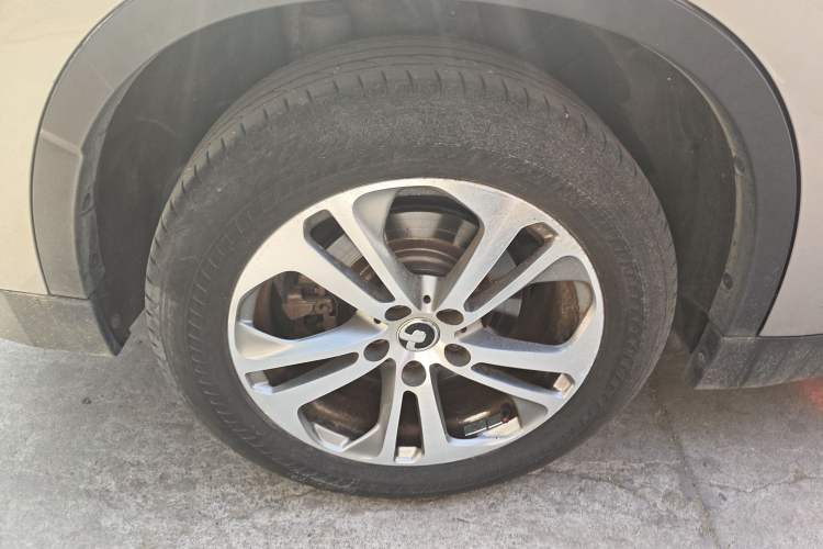 Used Zinoro 60H 2017 Standard Model Exterior 5