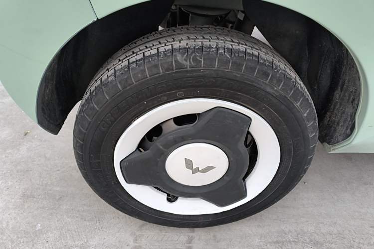 Used Wuling Hongguang MINIEV 2022 Macaron Premium Model – Lithium Iron Phosphate
