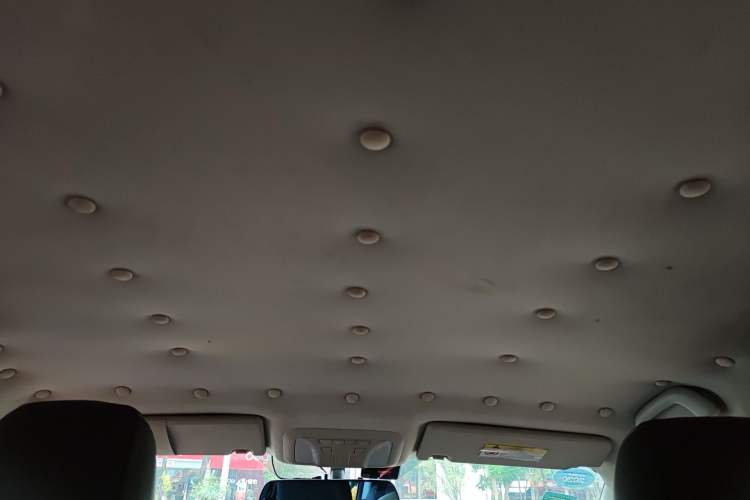 Used Dongfeng Aeolus AX4 2017 1.6L DCT Trendy Style
