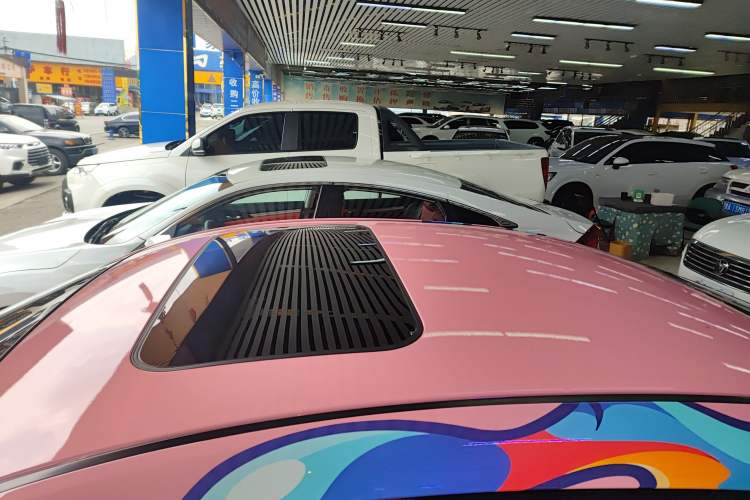 Used Mazda 3 Axela 2016 Sedan 1.5L Automatic Luxury Model Roof