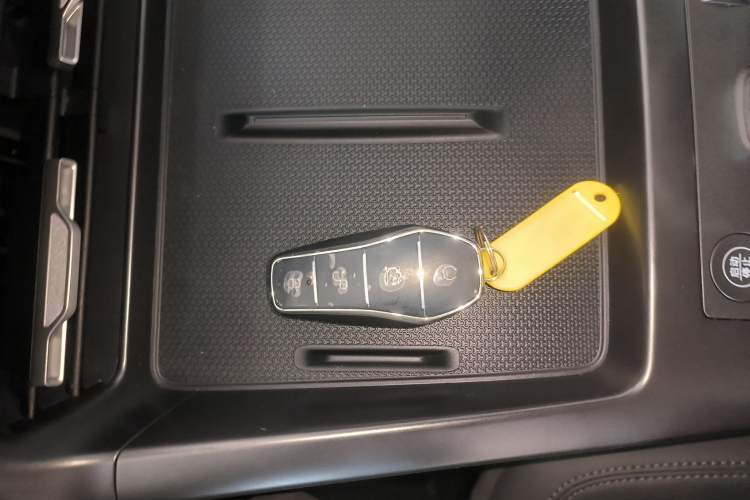 Used BYD Qin PLUS 2025 DM-i Smart Drive 120KM Superior Model