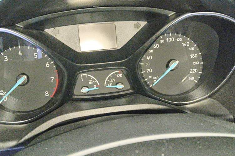 Used Ford Kuga 2018 Facelifted EcoBoost 180 Two-Wheel-Drive Platinum Wing Edition
