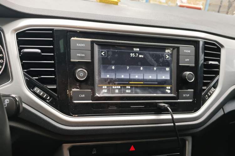 Used Volkswagen T-ROC 2020 230TSI DSG Two-Wheel Drive Advanced Version