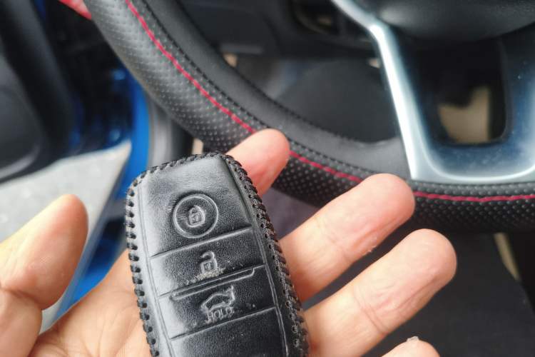 Used Kia KX Cross 2017 1.4L AT GLS Vehicle Key