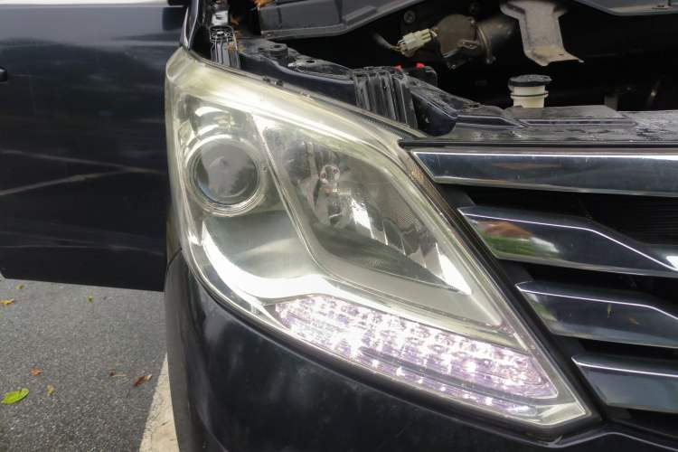 Used CHANGAN KAICHENG Ruixing S50 2017 1.5L Manual Economy Model
