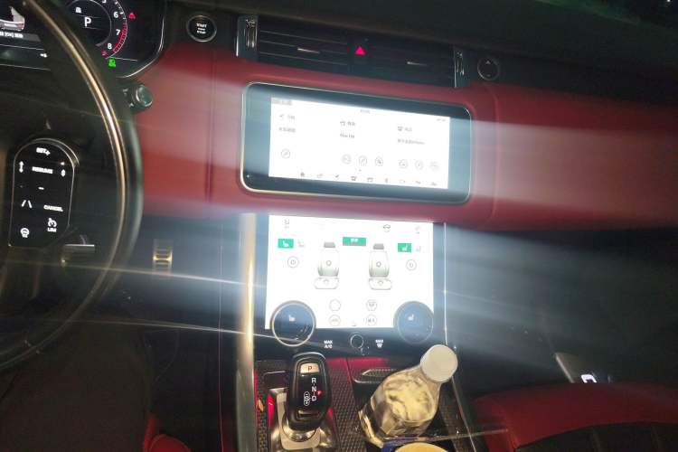 Used Land Rover Range Rover Sport 2021 3.0 L6 YAO Black Edition
