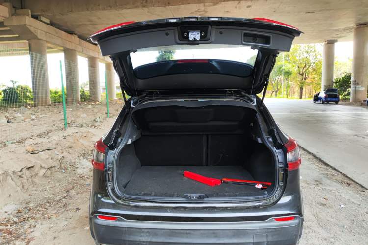 Used Nissan Qashqai 2021 2.0L CVT Smart Enjoyment Version
