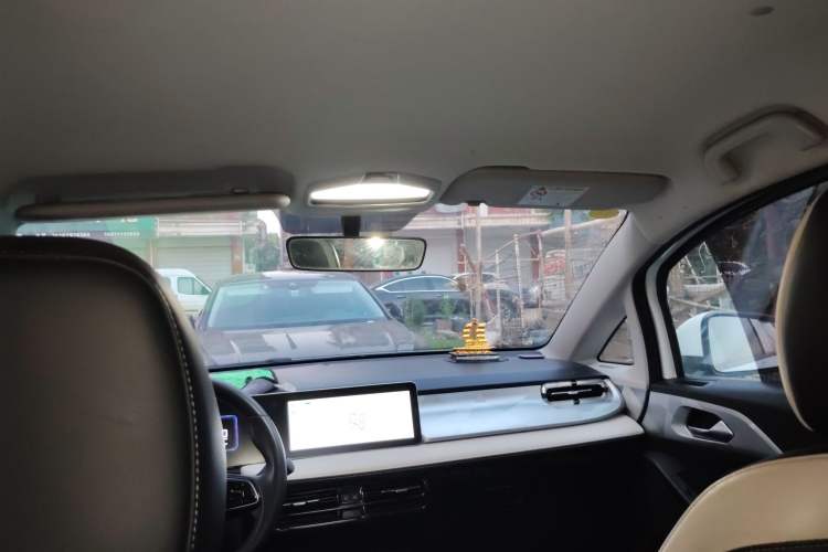 Used Geometry E Firefly 2023 320KM Cute & Handsome Tiger 5 Seats
