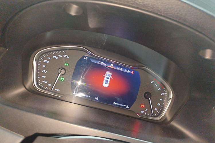 Used SAIC MAXUS G20 2020 2.0T Gasoline Automatic ZhiZun Edition