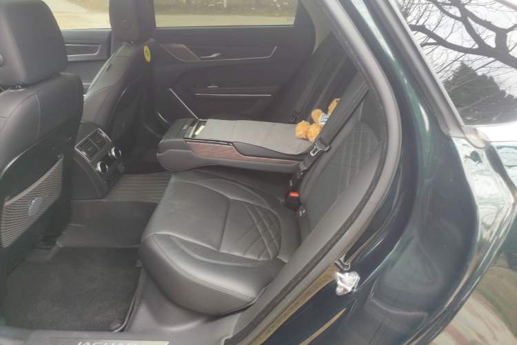 Used Jaguar XFL 2022 XFL 2.0T P250 Two-Wheel-Drive Prestige Luxury Edition
