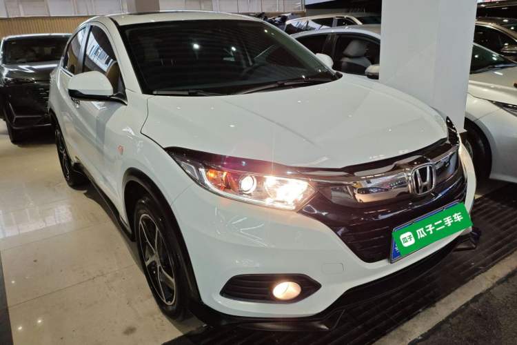 Used Honda Vezel 2020 1.5L CVT Pioneer Edition

