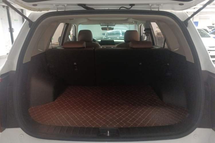 Used Kia Sportage R 2021 Ace 2.0L Splendid Edition Trunk