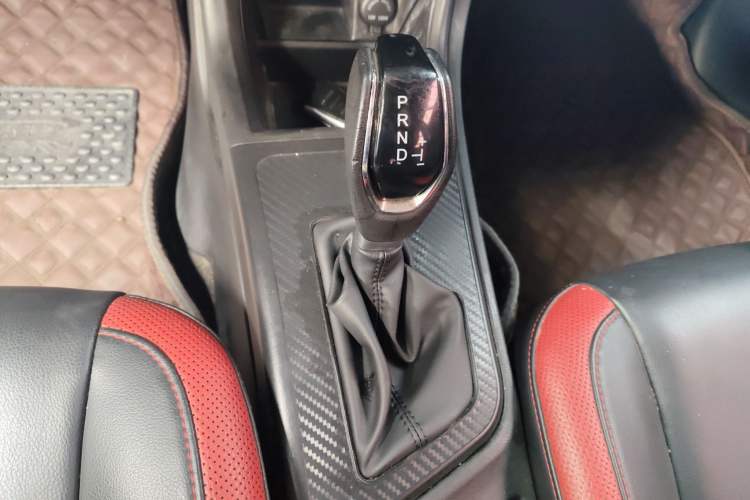 Used Luxgen U5 SUV 2017 1.6L CVT Prestige Edition
