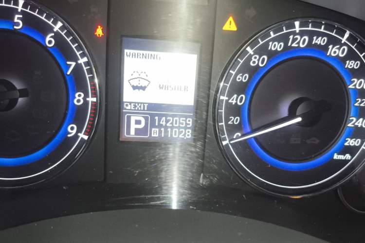 Used Infiniti EX 2013 EX25 Two-Wheel-Drive Elegant Edition
