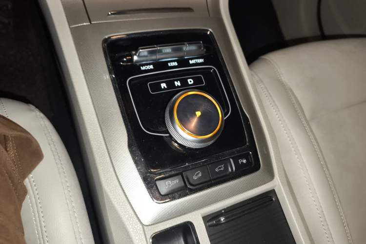 Used Roewe RX5 New Energy 2017 ERX5 EV400 Electric Internet Supreme Edition