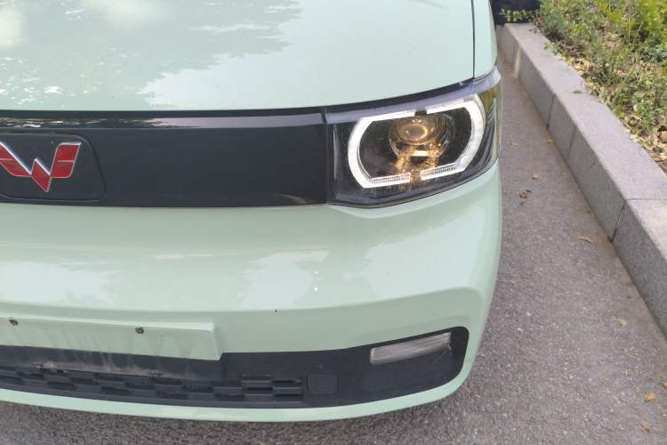 Used Wuling Hongguang MINIEV 2021 Macaron Premium Model – Lithium Iron Phosphate