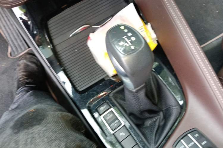 Used BMW X1 2016 sDrive20Li Luxury Model
