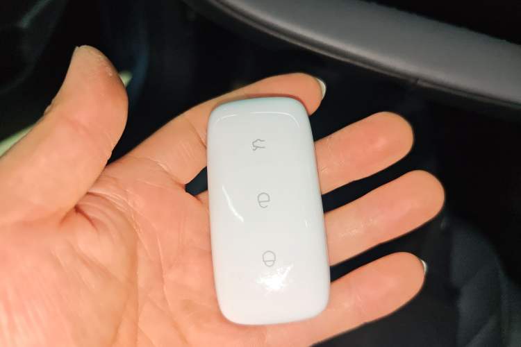 Used Geely Galaxy L6 2025 EM-i 140km Starship Edition Vehicle Key