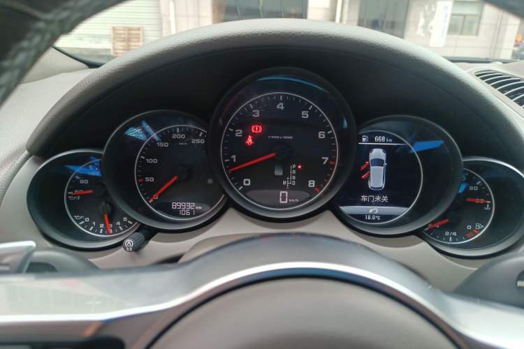 Used Porsche Cayenne 2016 Cayenne 3.0T Instrument Cluster