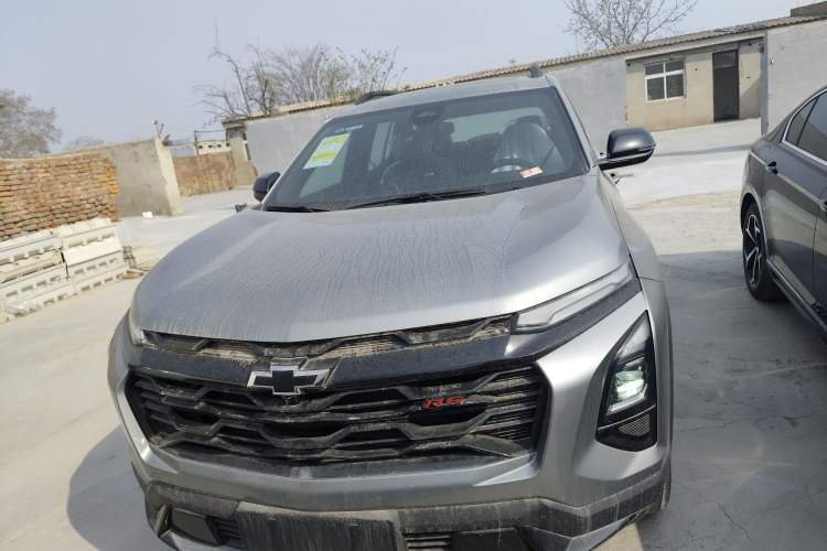 Used Chevrolet Equinox Plus 2024 102km RS Flagship Edition Front