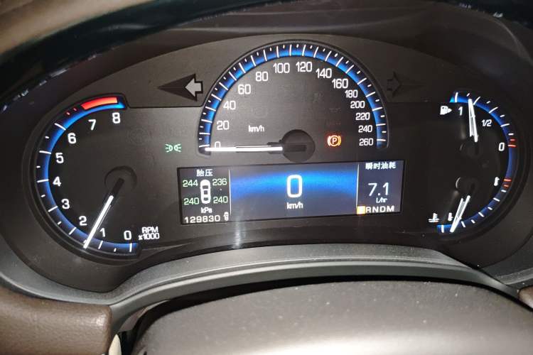 Used Cadillac XTS 2015 28T Comfort Model
