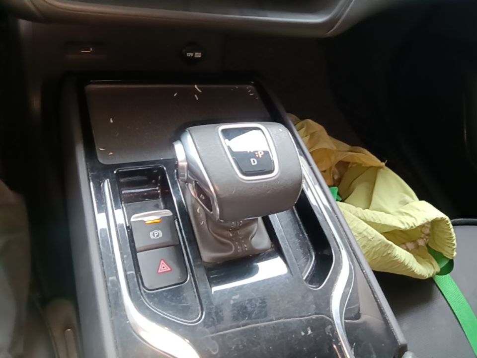 Hongqi E-QM5 2023 560km PLUS — снимка 16