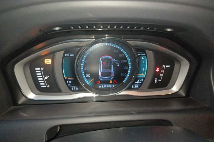 Used Volvo XC60 2014 Restyled T5 Zhiya Edition Instrument Cluster