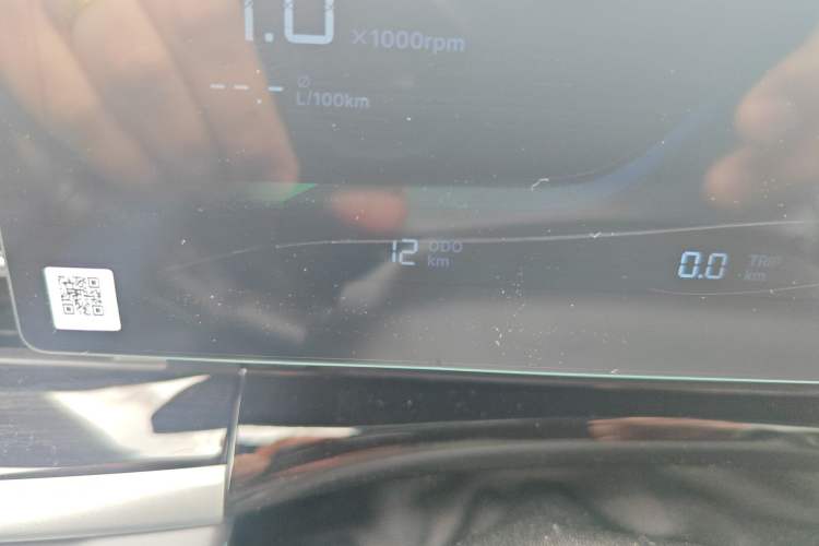 Used Geely Auto Emgrand X7 Sport 2026 Model 1.5TD Aspirational Odometer Close Up