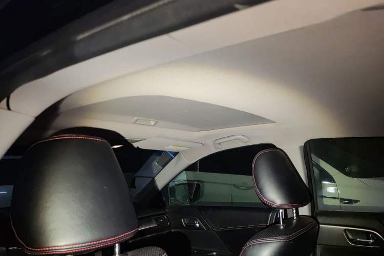 Used Honda Accord 2014 2.0L LX Comfort Edition Headliner