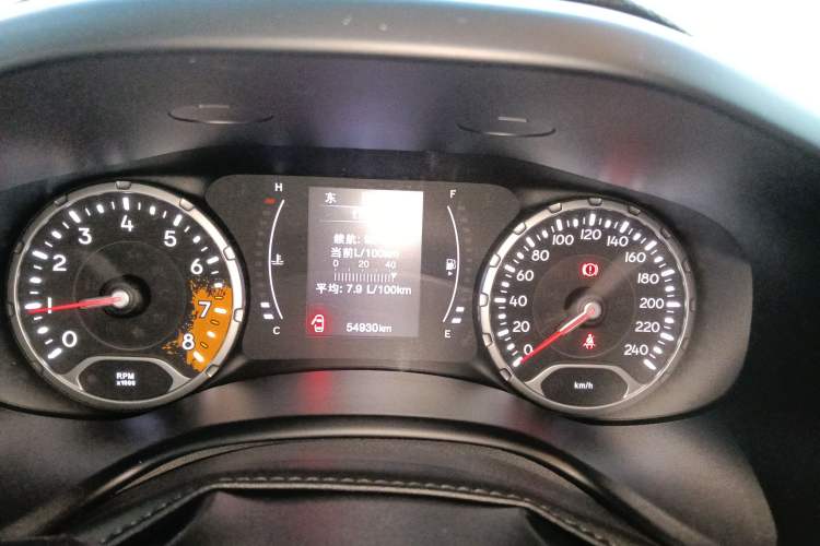 Used Jeep Renegade 2018 Connected Large Screen Version 180T Automatic High-Energy Edition Instrument Cluster