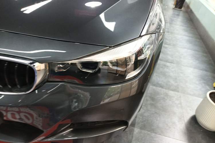 Used BMW 3 Series GT 2019 320i M Sport Package Left Front Headlight