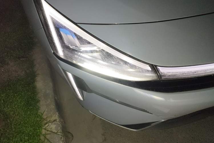 Used Geely Galaxy L6 2023 125km Starship Right Front Headlight