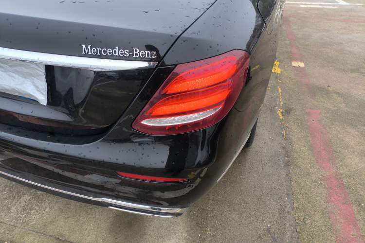 Used Mercedes-Benz E-Class 2020 E 260 L
