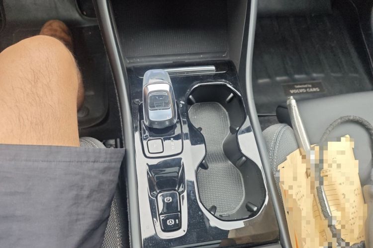 Used Volvo XC40 2024 B3 Zhiyuan Luxury Edition
